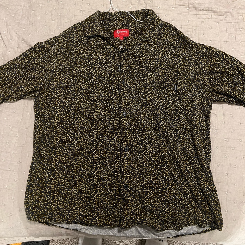 Supreme lightweight long sleeve button down